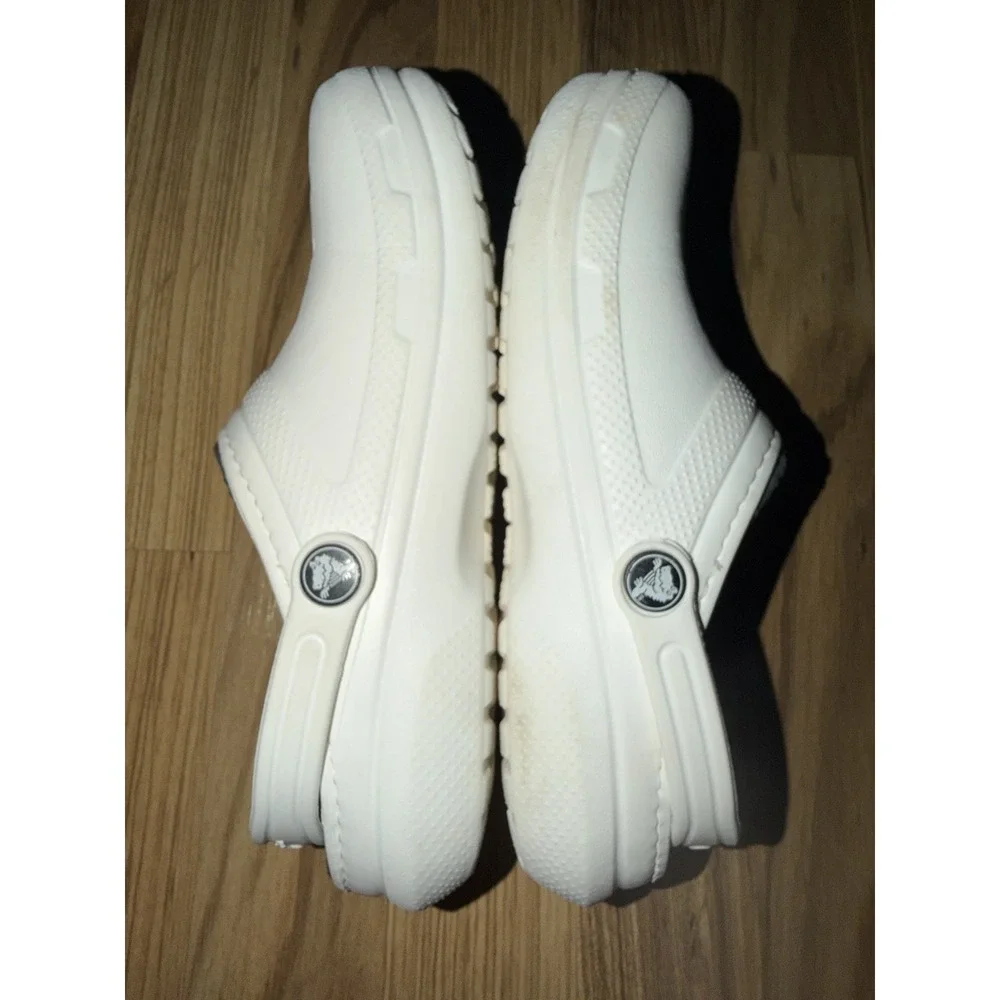 Crocs Kids J3 3 Classic Clog Fleece Lined White Gray Youth Unisex Boys Girls EUC